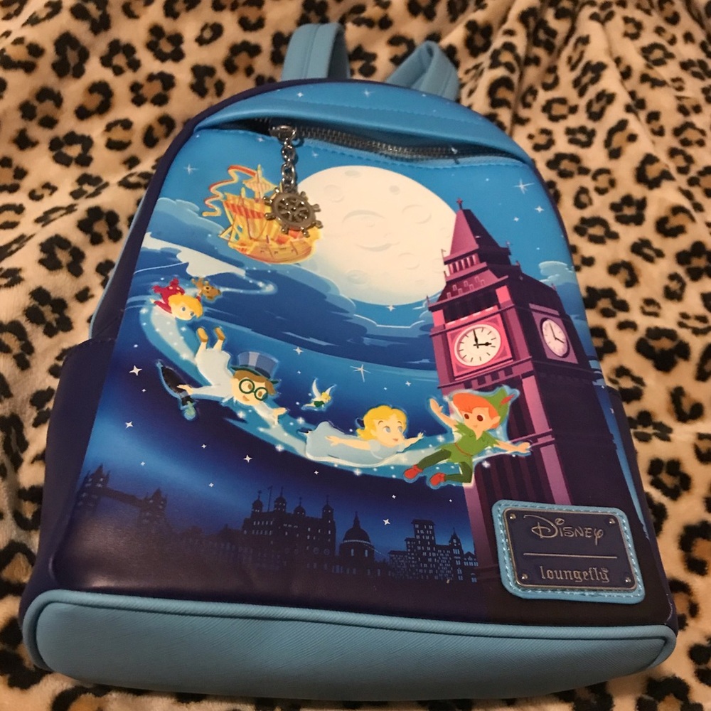 Loungefly NWOT Disney’s Peter Pan Mini Backpack - HOST PICK! 🏆 - Picture 8 of 15